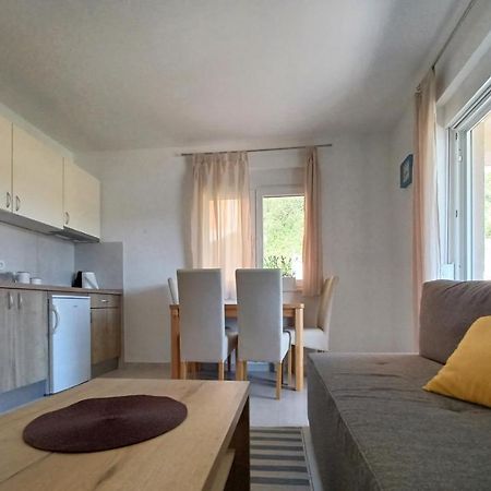 Sol Apartment Kremena Ngoại thất bức ảnh